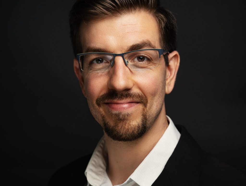 Robert Buehrig - Robert Buehrig